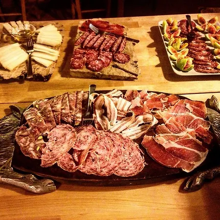 Agriturismo Dauphine * Баньо-а-Риполи