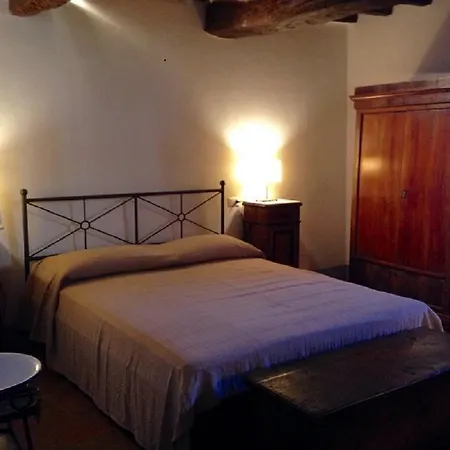 Agriturismo Dauphine Фермерский дом *